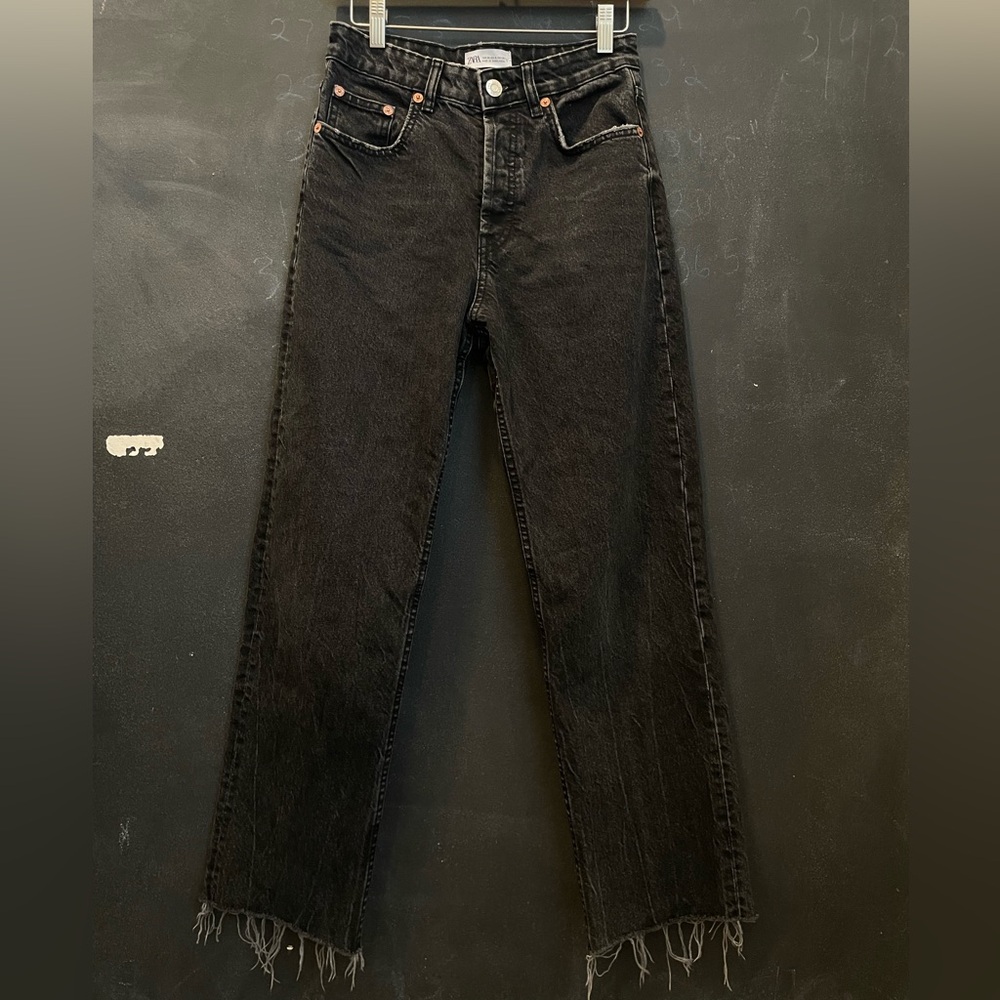 Zara high waist jeans Size 4